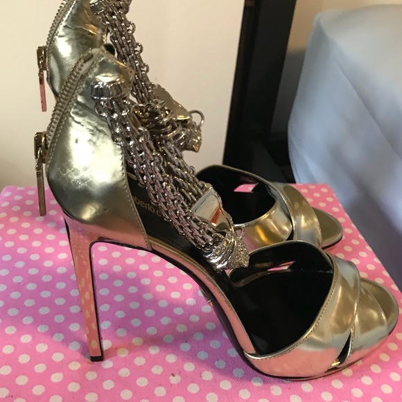 COPY - Roberto Cavalli Heels - Picture 3 of 7